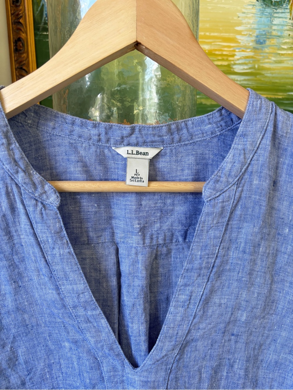 L.L. Bean Classy Blue Linen V-Neck Tunic - Picture 3 of 9